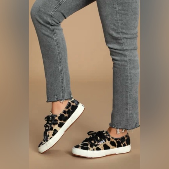 Superga Women's Leopard Print Velvet Classic Lace Up Sneakers‎ Sz 7.5 - Picture 1 of 9